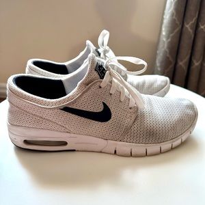 Men’s Nike Stefan Janoski SB Sneakers - Size 8